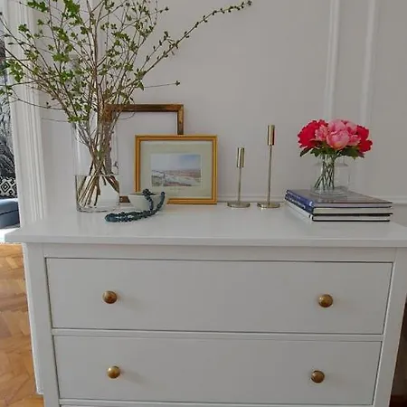 Classic Elegance With Synagogue View By Astoria Budapest