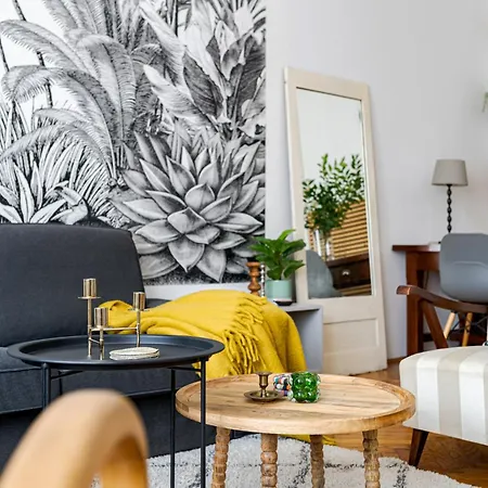 Apartamento Classic Elegance With Synagogue View By Astoria