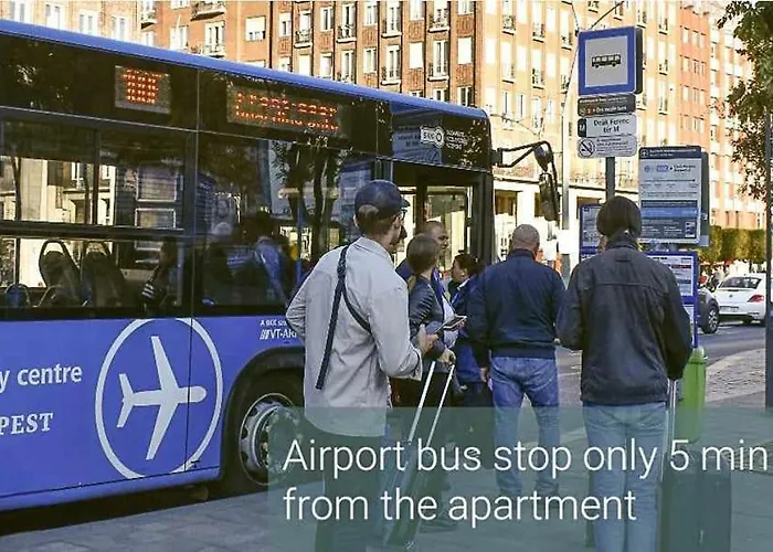 Classic Elegance With 2br, 2bthr By View By Astoria *