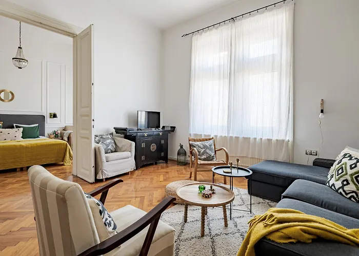 アパート Classic Elegance With 2br, 2bthr By View By Astoria *