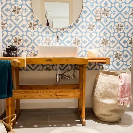 דירה Classic Elegance With Synagogue View By Astoria *